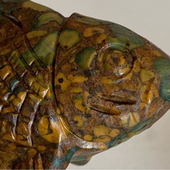 Ajooba Fruit Jasper Goldfish Carving Stone Fish Figurine Carved Animal Pet 3.25" - Picture 2 of 16